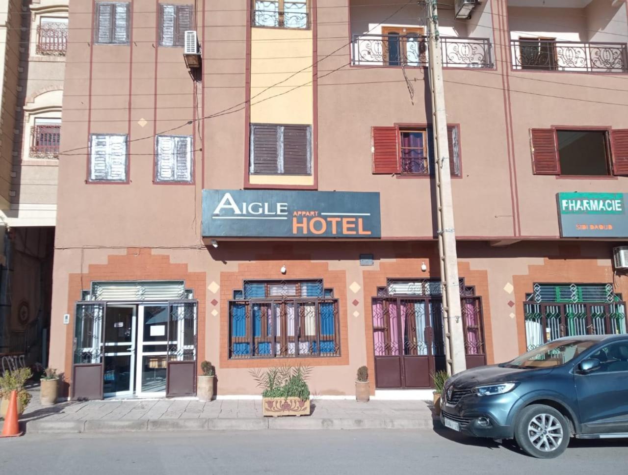 Appart Aigle Hotel 우아르자자테 외부 사진